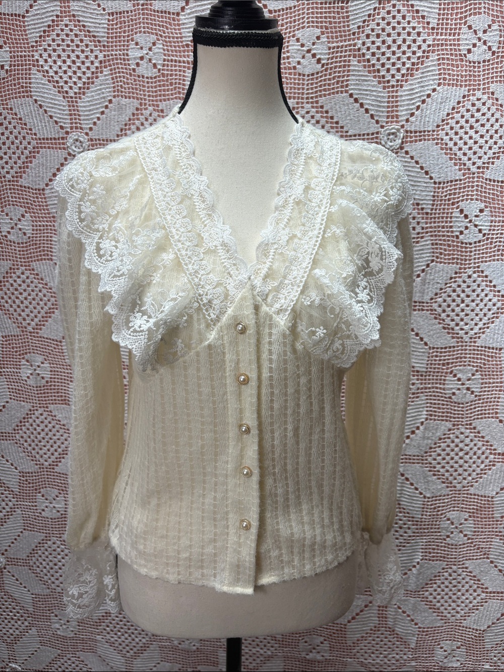 LD Star Quality Knit Lace Ruffle Cardigan Size Sz S/M